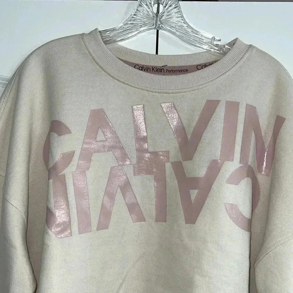 Calvin Klein Performance Stacked Logo Long Sleeve Cropped Pullover - Picture 11 of 12